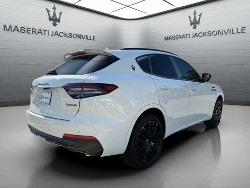 Certified 2024 Maserati Levante Modena Ultima image 11