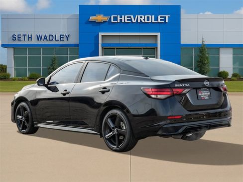 Used 2024 Nissan Sentra SR w/ SR Premium Package image 5