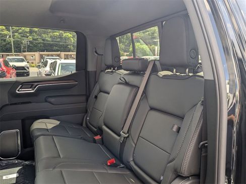 New 2026 GMC Sierra 1500 Denali image 9