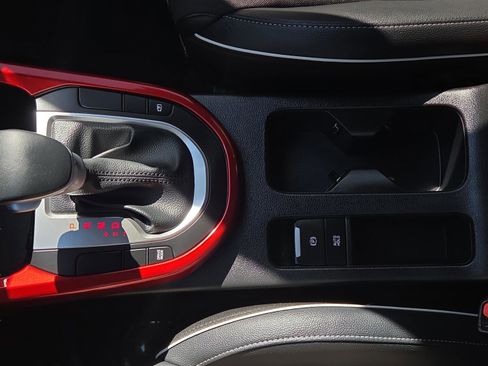 Used 2024 Kia Forte GT-Line w/ GT-Line Premium Package image 19