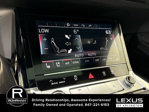 Used 2024 Audi Q8 e-tron Premium Plus image 8