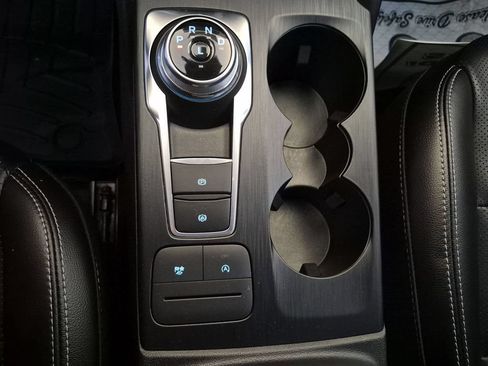Used 2022 Ford Escape SEL w/ Technology Package AWD/4WD image 29