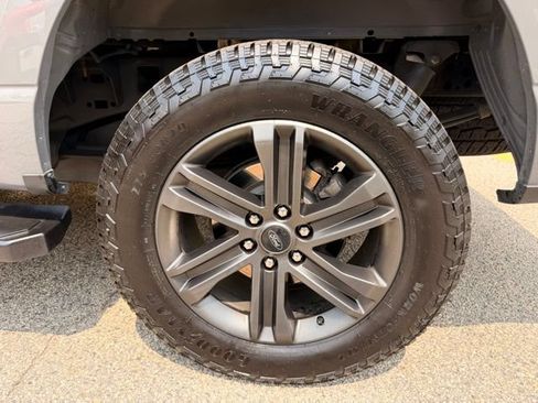 Used 2021 Ford F150 Lariat w/ Equipment Group 502A High AWD/4WD image 37