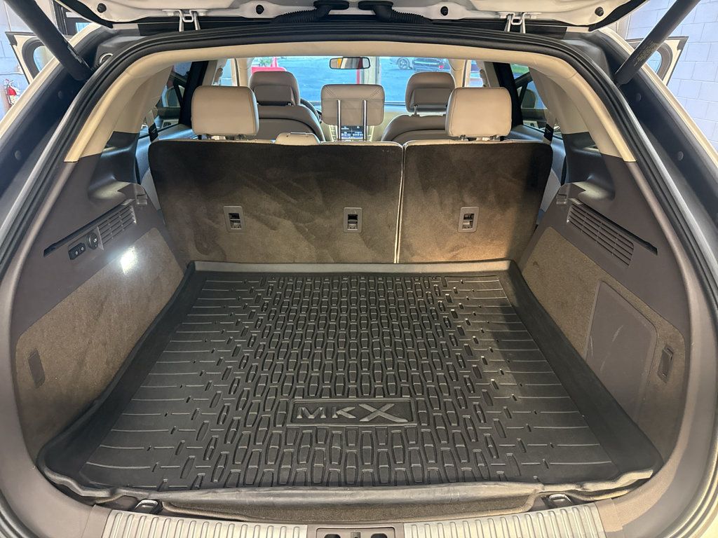 Used 2016 Lincoln MKX Reserve w/ Luxury Package FWD image 31