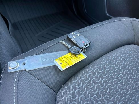 Certified 2022 GMC Canyon Elevation w/ Trailering Package image 30