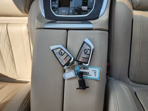 Used 2022 BMW X7 xDrive40i w/ Luxury Seating Package AWD/4WD image 35