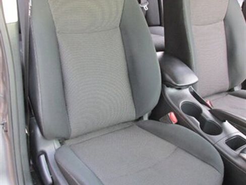 Used 2019 Nissan Sentra S image 18