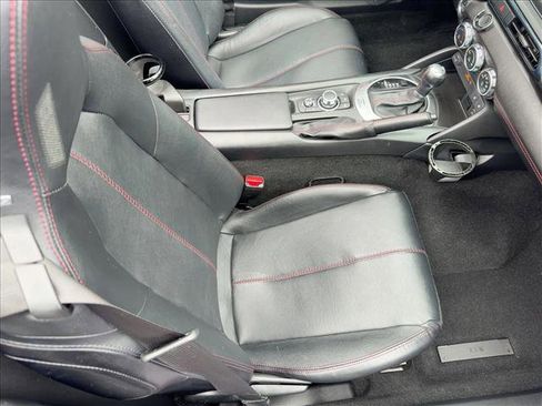 Used 2017 MAZDA MX-5 Miata RF Grand Touring image 25