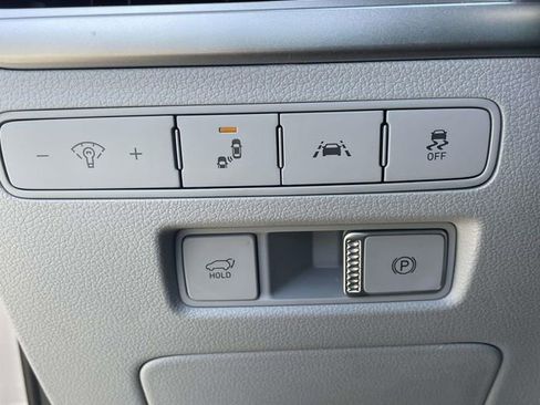 Used 2022 Hyundai Palisade SEL w/ Premium Package image 17