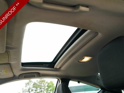 Used 2015 Honda Accord EX image 13