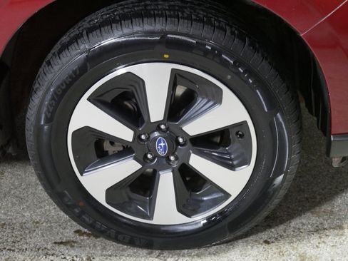 Used 2017 Subaru Forester 2.5i w/ Alloy Wheel Package AWD/4WD image 15