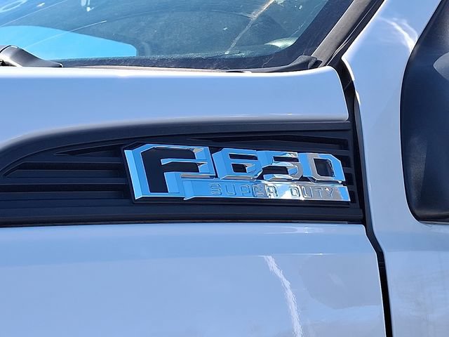 Used 2023 Ford F650 2WD Regular Cab Super Duty image 34