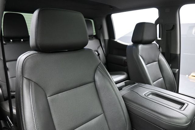 Used 2019 GMC Sierra 1500 SLT w/ SLT Premium Plus Package AWD/4WD image 32