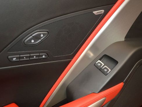 Used 2018 Chevrolet Corvette Grand Sport RWD image 18