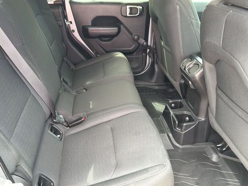 Used 2021 Jeep Gladiator Sport AWD/4WD image 25