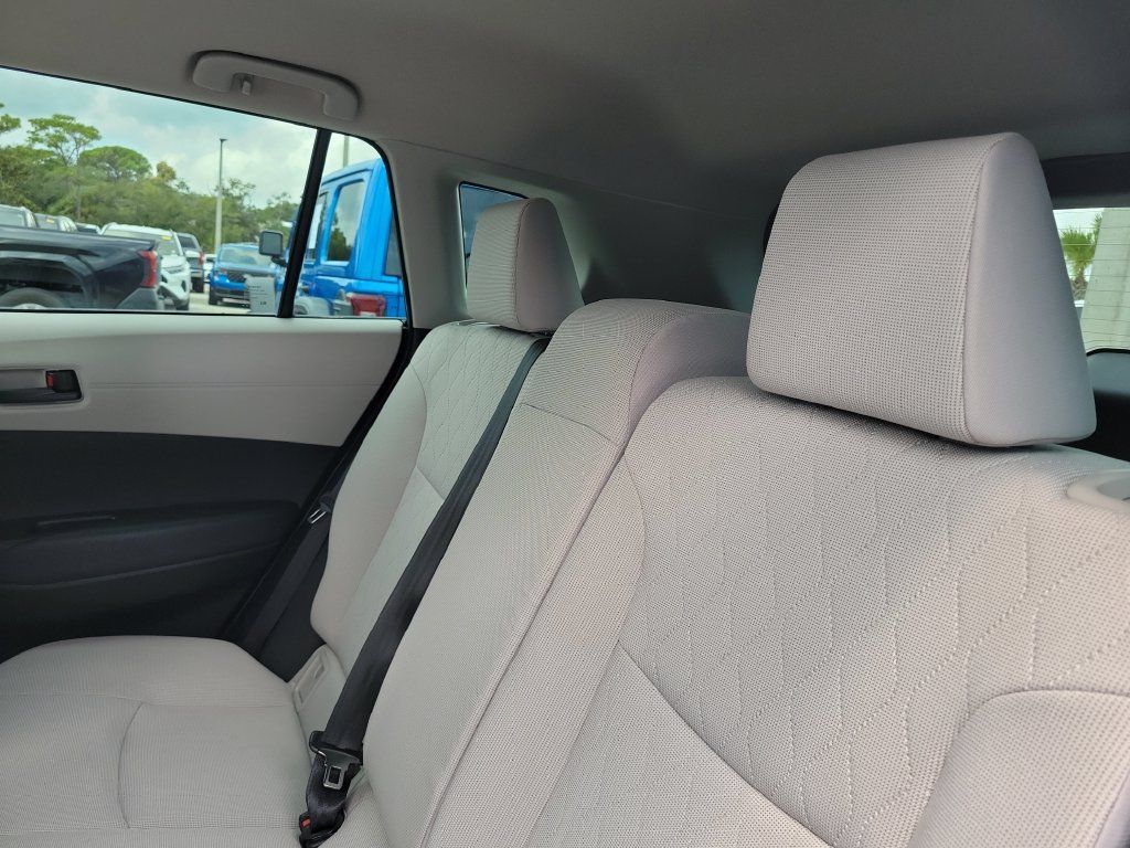 Used 2023 Toyota Corolla Cross L FWD image 23