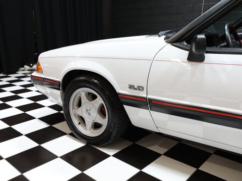 Used 1991 Ford Mustang LX RWD image 39