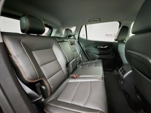 Used 2024 GMC Terrain AT4 w/ Infotainment Package II image 30