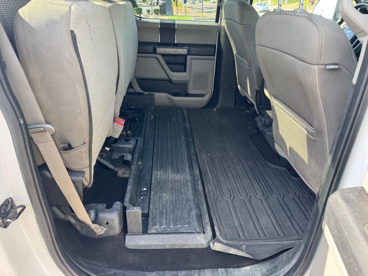 Used 2019 Ford F350 XLT w/ XLT Value Package AWD/4WD image 8