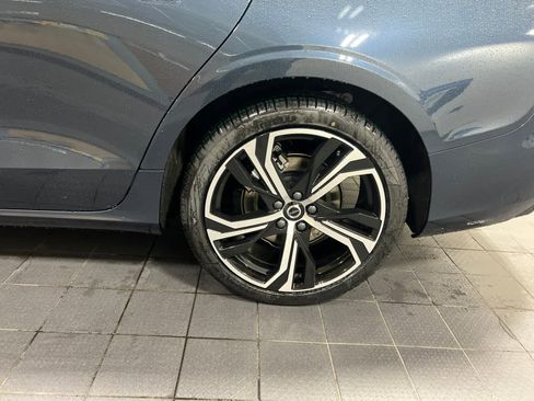 New 2024 Volvo S60 B5 Core w/ Climate Package image 14