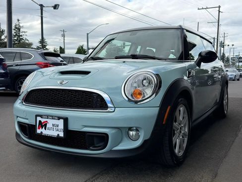 Used 2013 MINI Cooper Clubman S FWD image 10