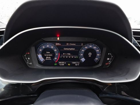 Used 2023 Audi Q3 2.0T Premium image 15