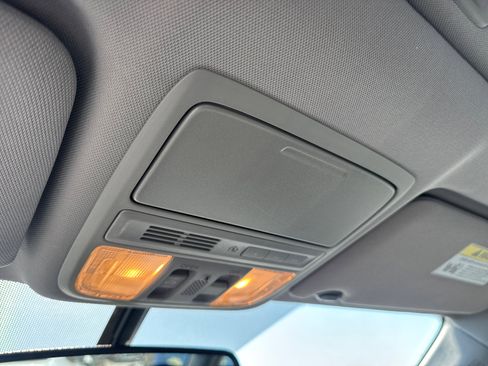 Used 2017 Honda Accord EX-L image 31