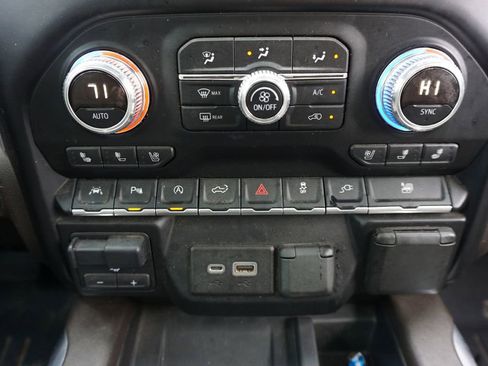 Used 2019 GMC Sierra 1500 SLT image 12