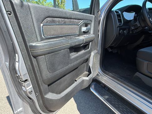 Used 2024 RAM 2500 Big Horn w/ Bed Utility Group image 14