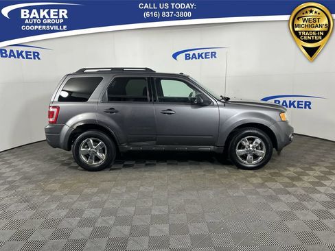 Used 2009 Ford Escape XLT image 10
