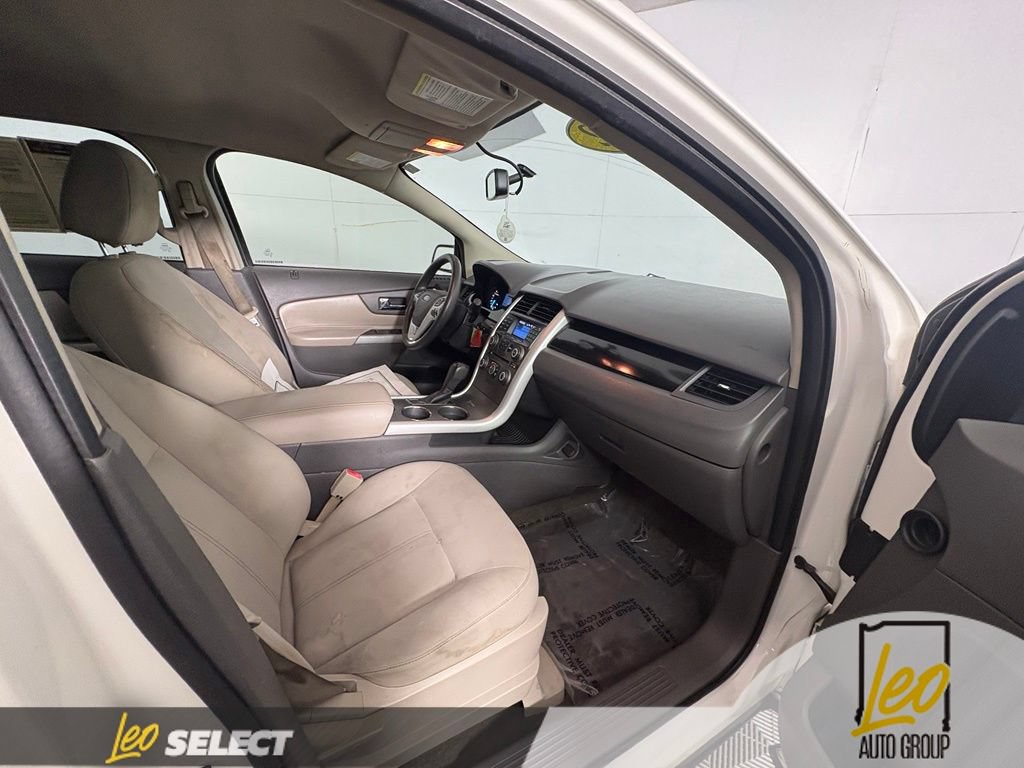 Used 2012 Ford Edge SE FWD image 19