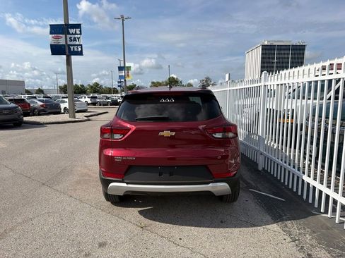 Used 2023 Chevrolet TrailBlazer LT w/ Convenience Package AWD/4WD image 5