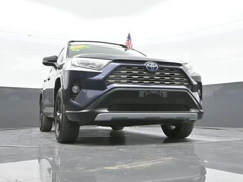 Used 2020 Toyota RAV4 XSE image 59
