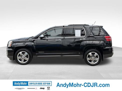 Used 2017 GMC Terrain SLT w/ Sun And Destination Package AWD/4WD image 4