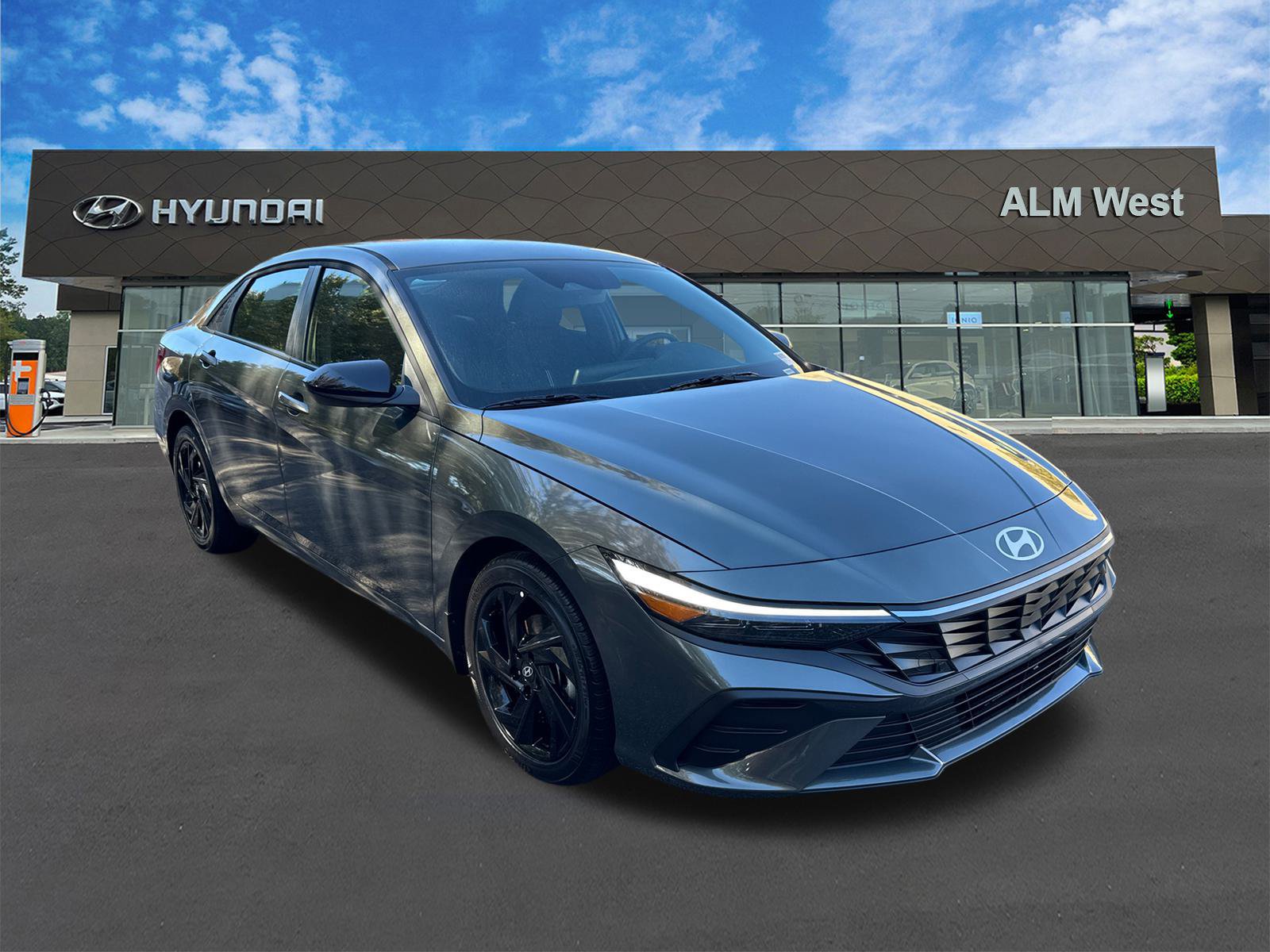New 2026 Hyundai Elantra N Line FWD image 4