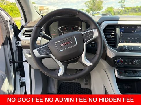 Used 2023 GMC Acadia SLT w/ Preferred Package AWD/4WD image 17