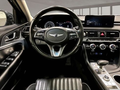 Used 2022 Genesis G70 3.3T AWD/4WD image 8