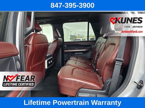 Used 2024 Ford Expedition Limited image 21