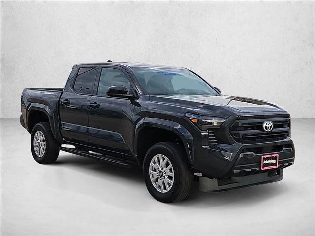 Used 2025 Toyota Tacoma SR AWD/4WD image 3