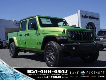 New 2025 Jeep Gladiator Sport S