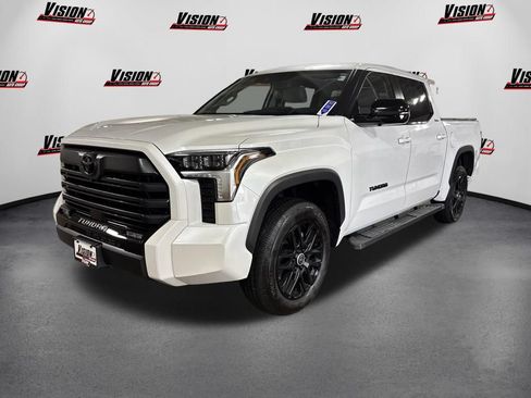 Used 2024 Toyota Tundra Limited AWD/4WD image 1