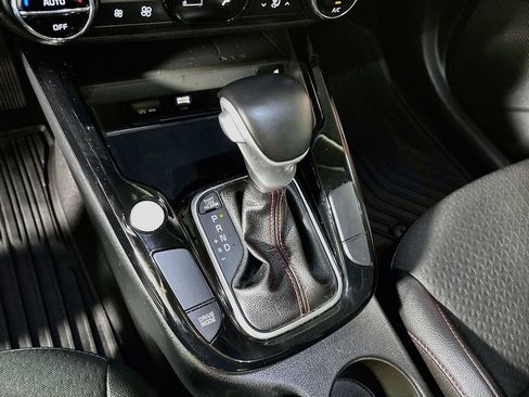 Certified 2023 Kia Soul GT-Line FWD image 19