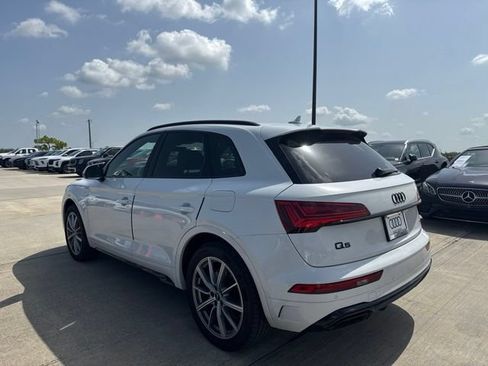 Used 2024 Audi Q5 e Premium Plus w/ Premium Plus Package AWD/4WD image 5