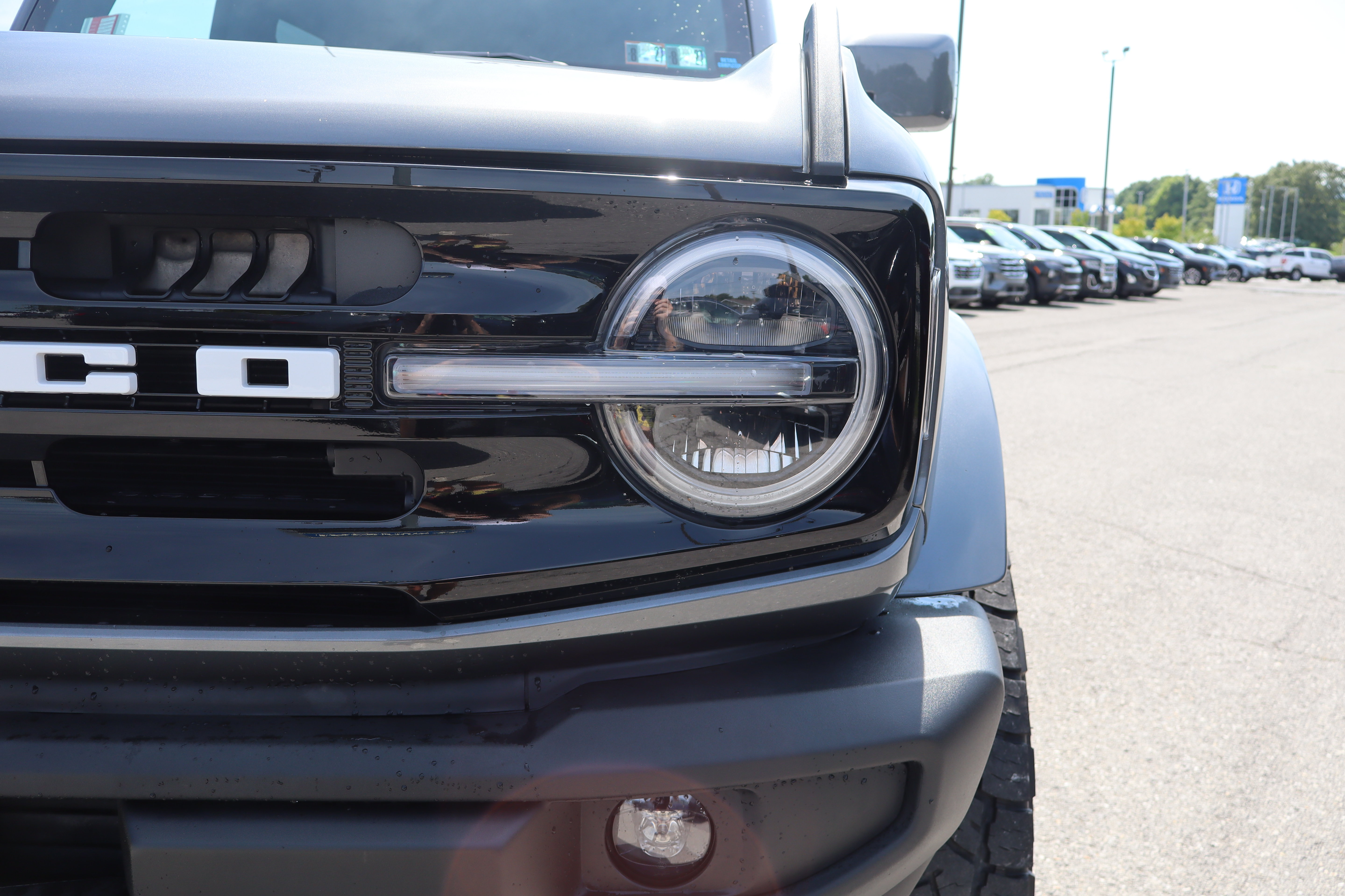 Used 2024 Ford Bronco Outer Banks AWD/4WD image 10