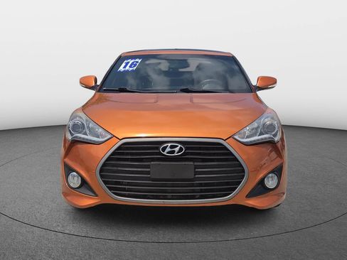 Used 2016 Hyundai Veloster Turbo w/ Option Group 04 FWD image 3