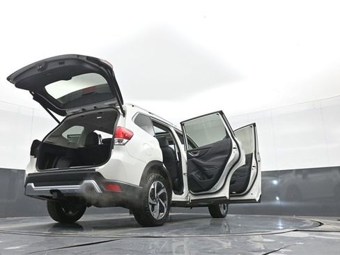 Used 2024 Subaru Forester Touring image 58