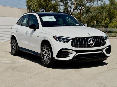 New 2026 Mercedes-Benz GLC 43 AMG 4MATIC image 7