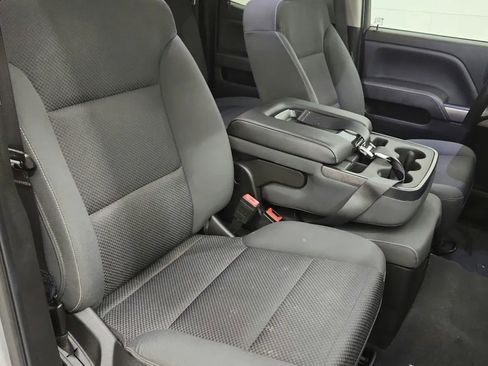 Used 2019 Chevrolet Silverado 1500 LT image 42