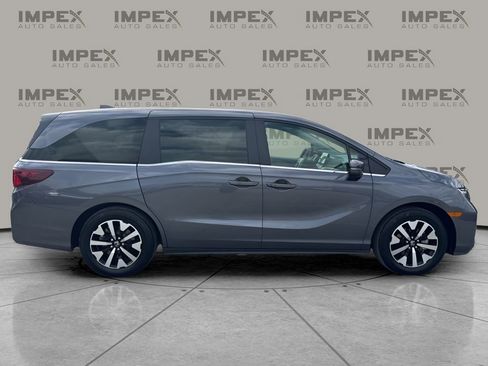 Used 2025 Honda Odyssey EX-L image 6