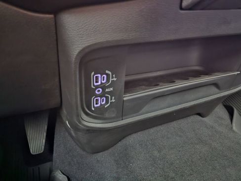 New 2026 RAM 2500 Tradesman AWD/4WD image 29